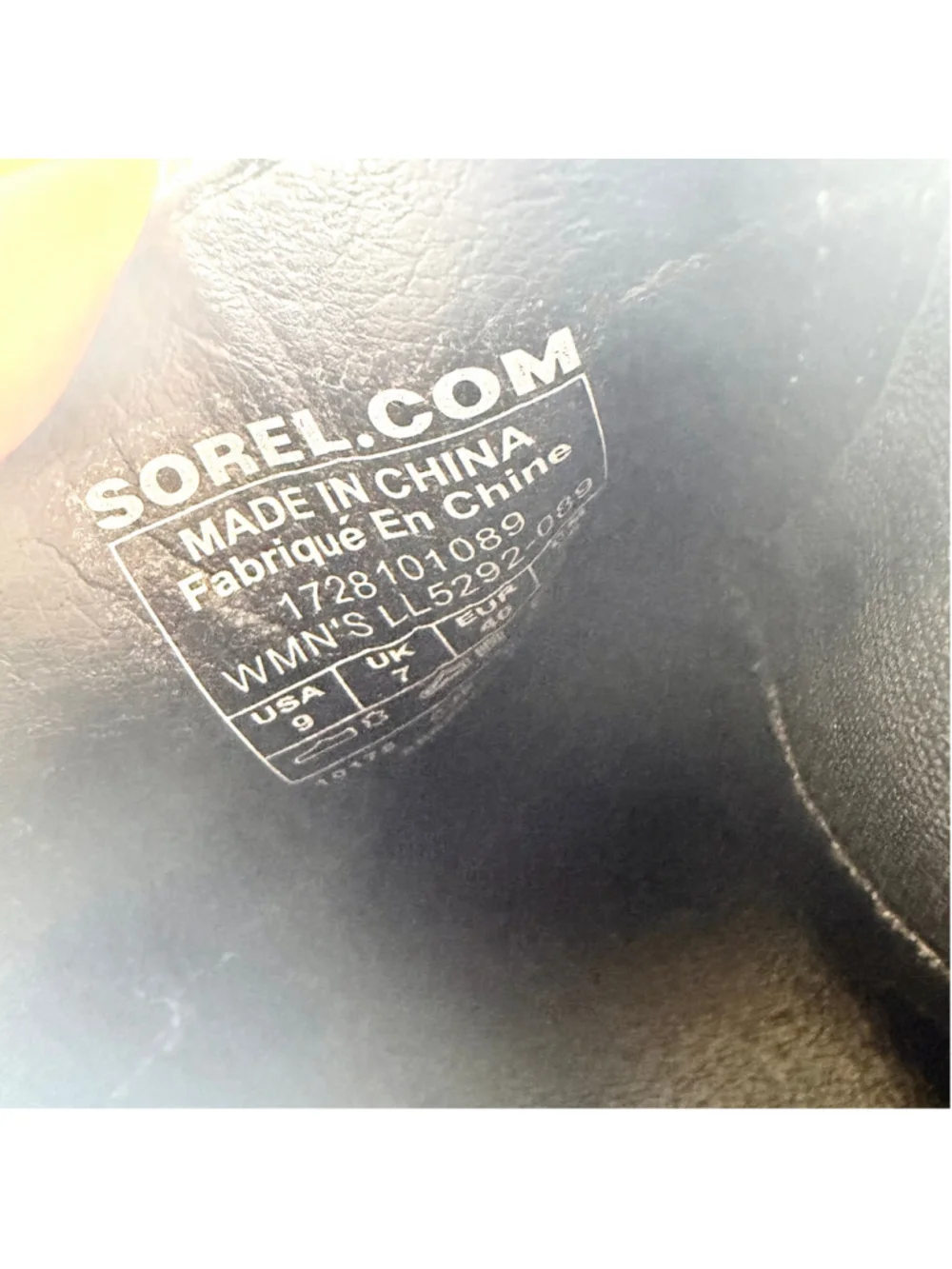 Sorel Addington Grey Ankle Boots Size 9 Grey Black Suede Chelsea Boots